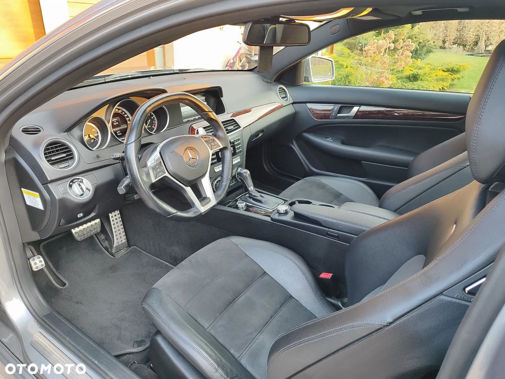 Mercedes-Benz Klasa C 63 AMG AMG SPEEDSHIFT MCT Edition 1 - 3