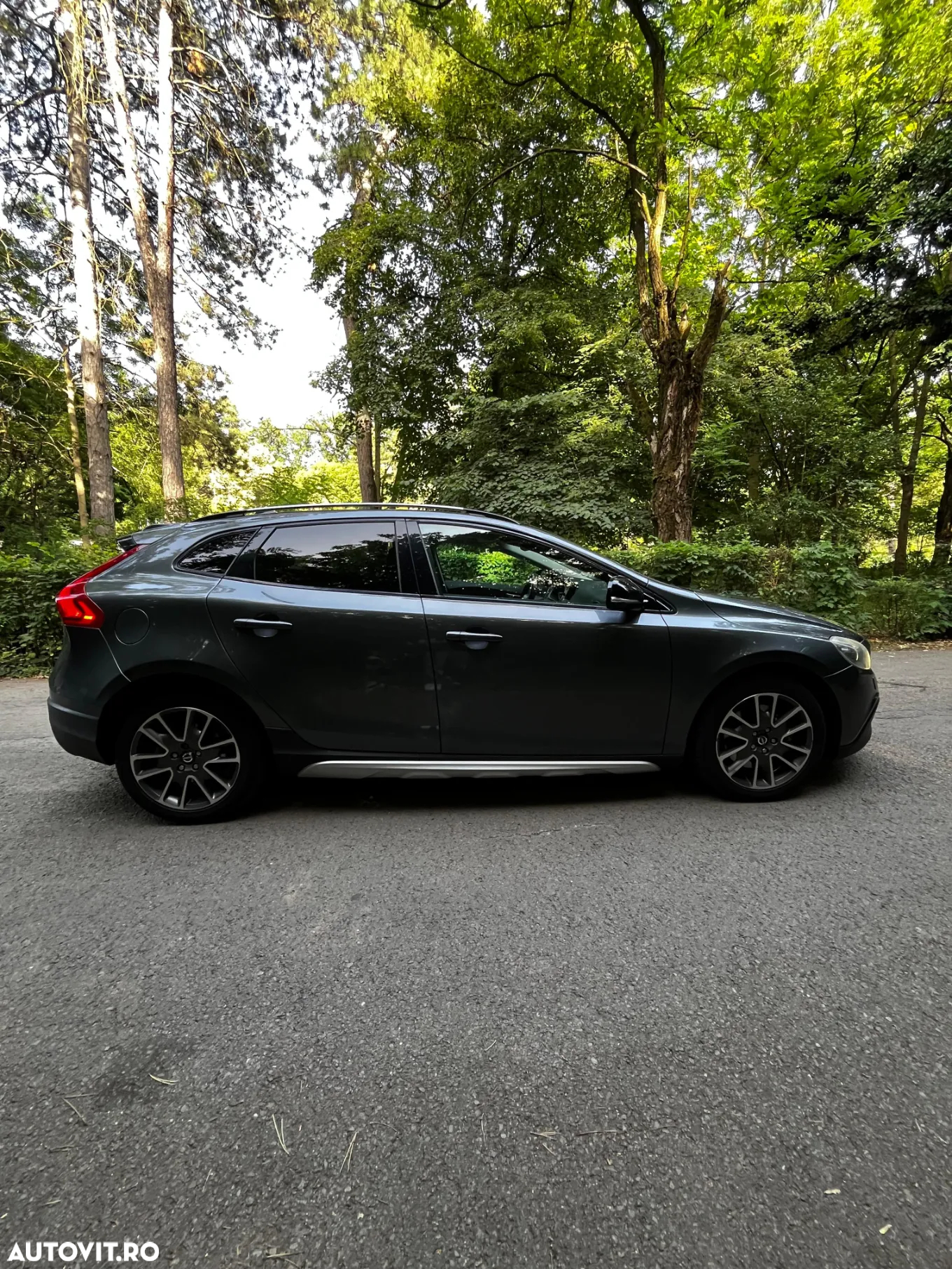 Volvo V40 Cross Country T5 AWD Geartronic Momentum - 18