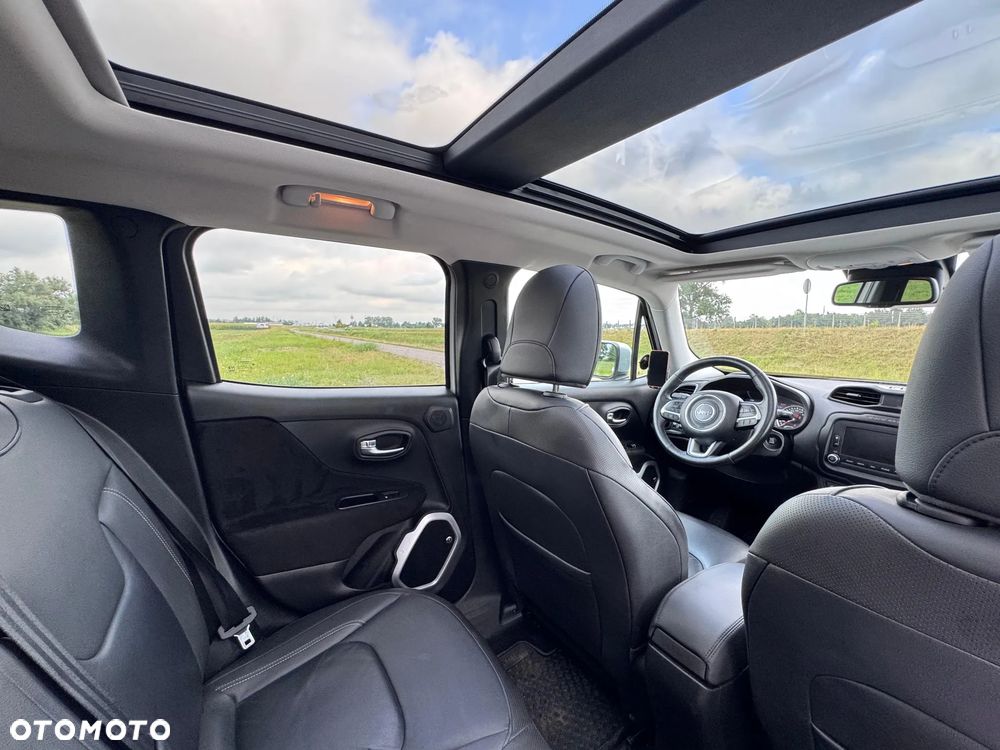 Jeep Renegade - 11