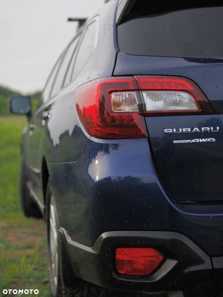 Subaru Outback 2.5i Comfort - 11