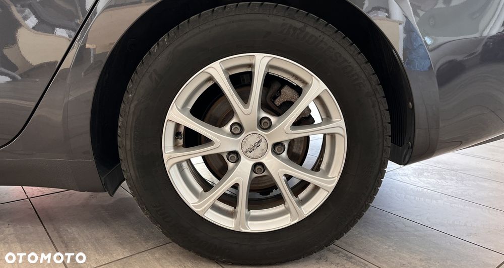 Kia Ceed 1.6 GDI Business Line - 9