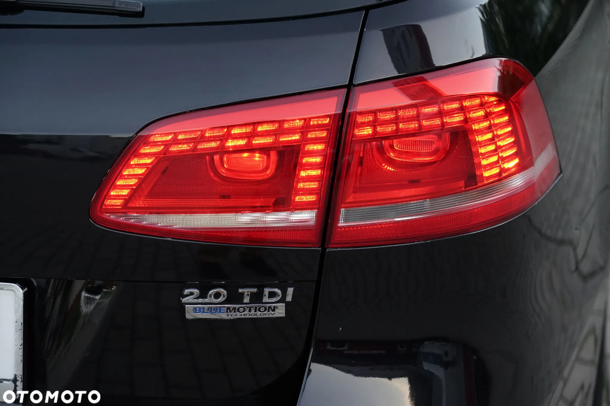 Volkswagen Passat - 13