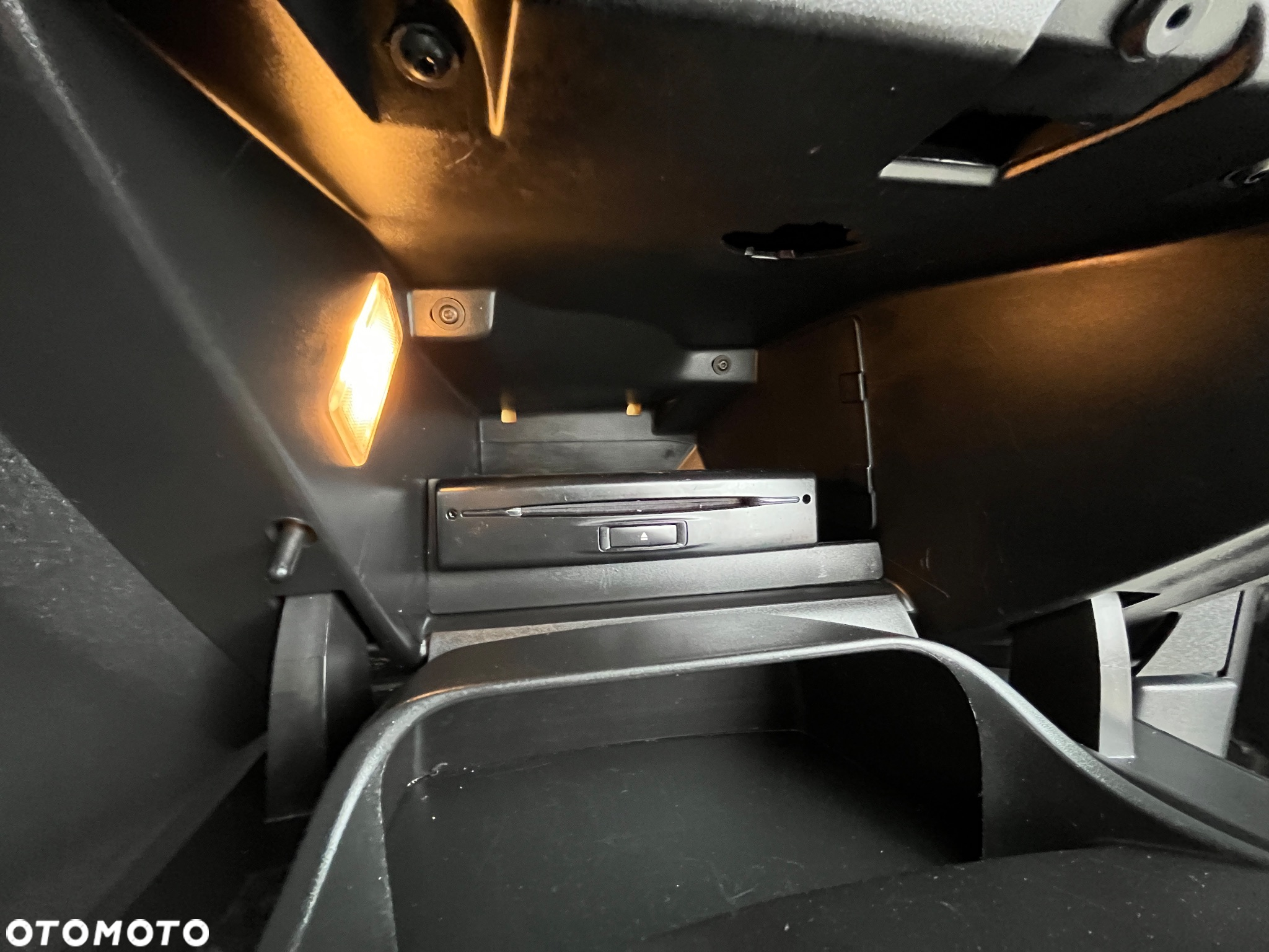 Peugeot 2008 e-HDi FAP 92 ETG6 STOP & START Allure - 21