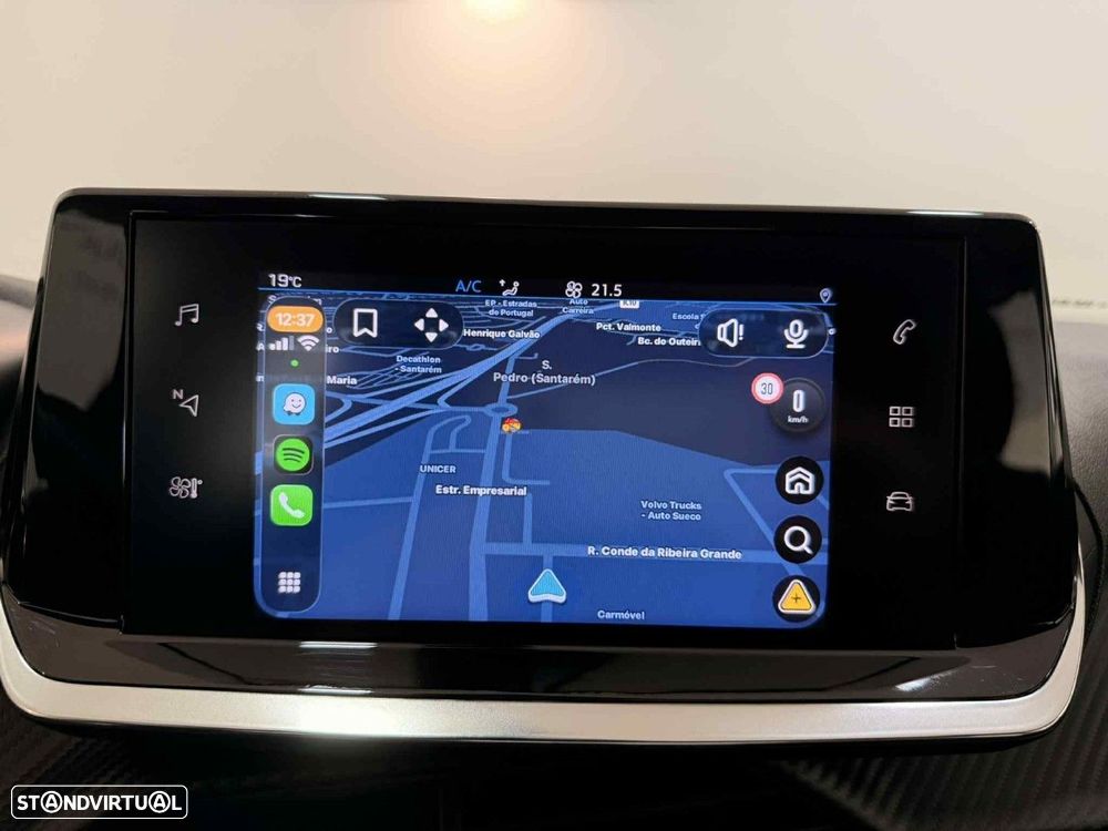 Peugeot 2008 1.2 PureTech Active - 21