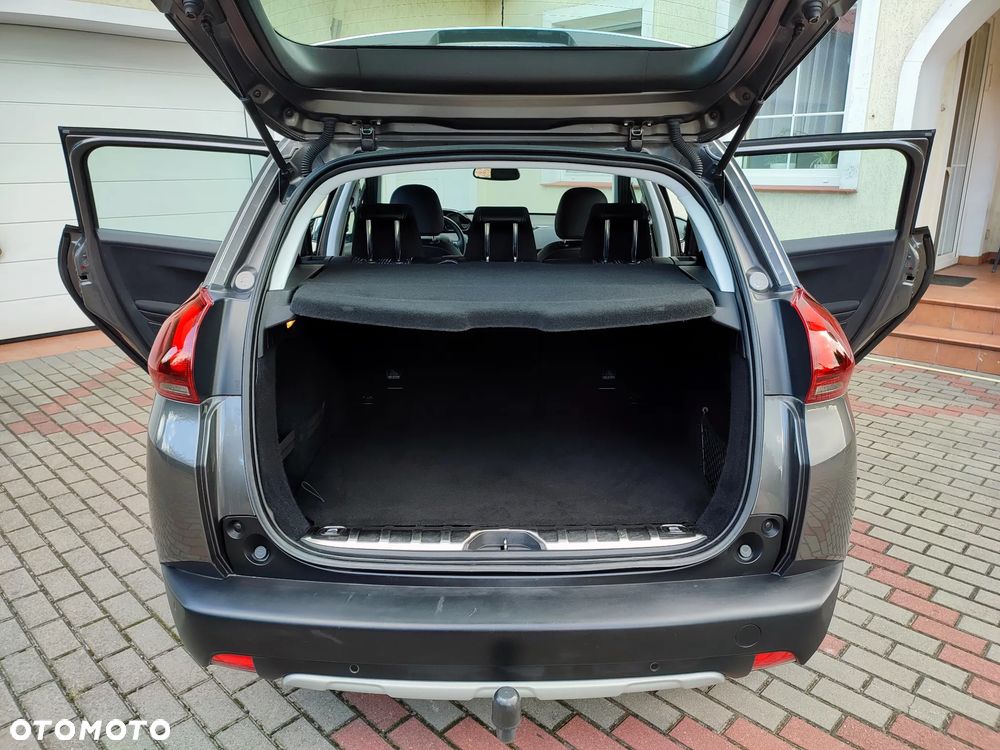 Peugeot 2008 PureTech 110 Stop&Start EAT6 Allure - 22