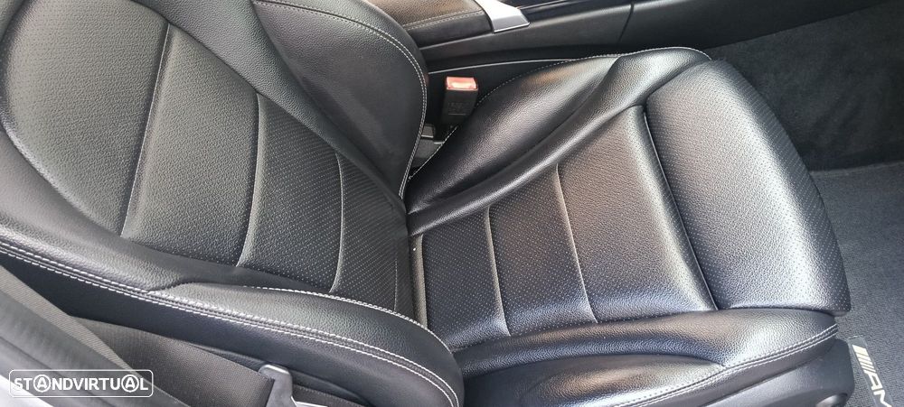 Mercedes-Benz C 300 BlueTEC Hybrid AMG Line - 13