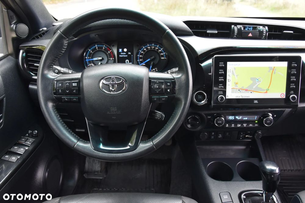 Toyota Hilux 2.8 D-4D Double Cab Invincible 4x4 - 12