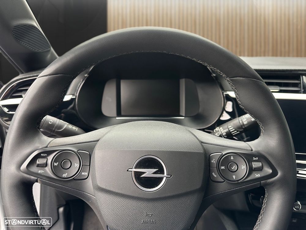 Opel Corsa 1.2 T GS - 10