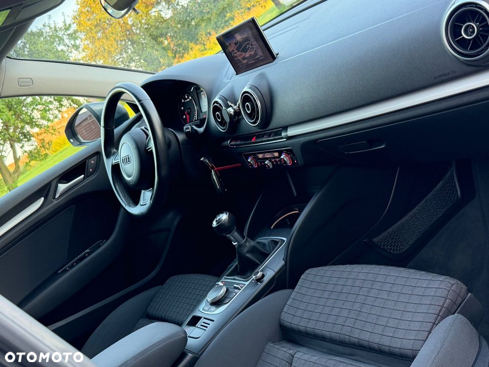 Audi A3 Sportback 1.4 TFSI Ambition - 23