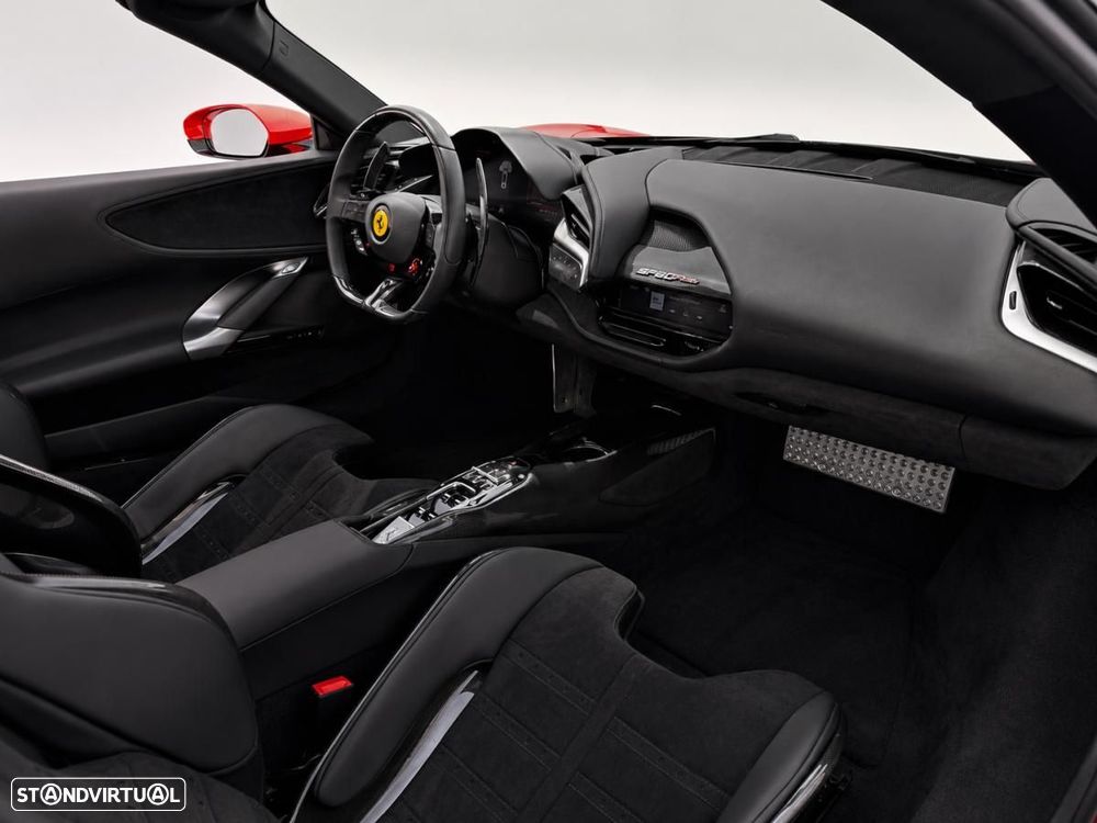 Ferrari SF90 Spider - 4