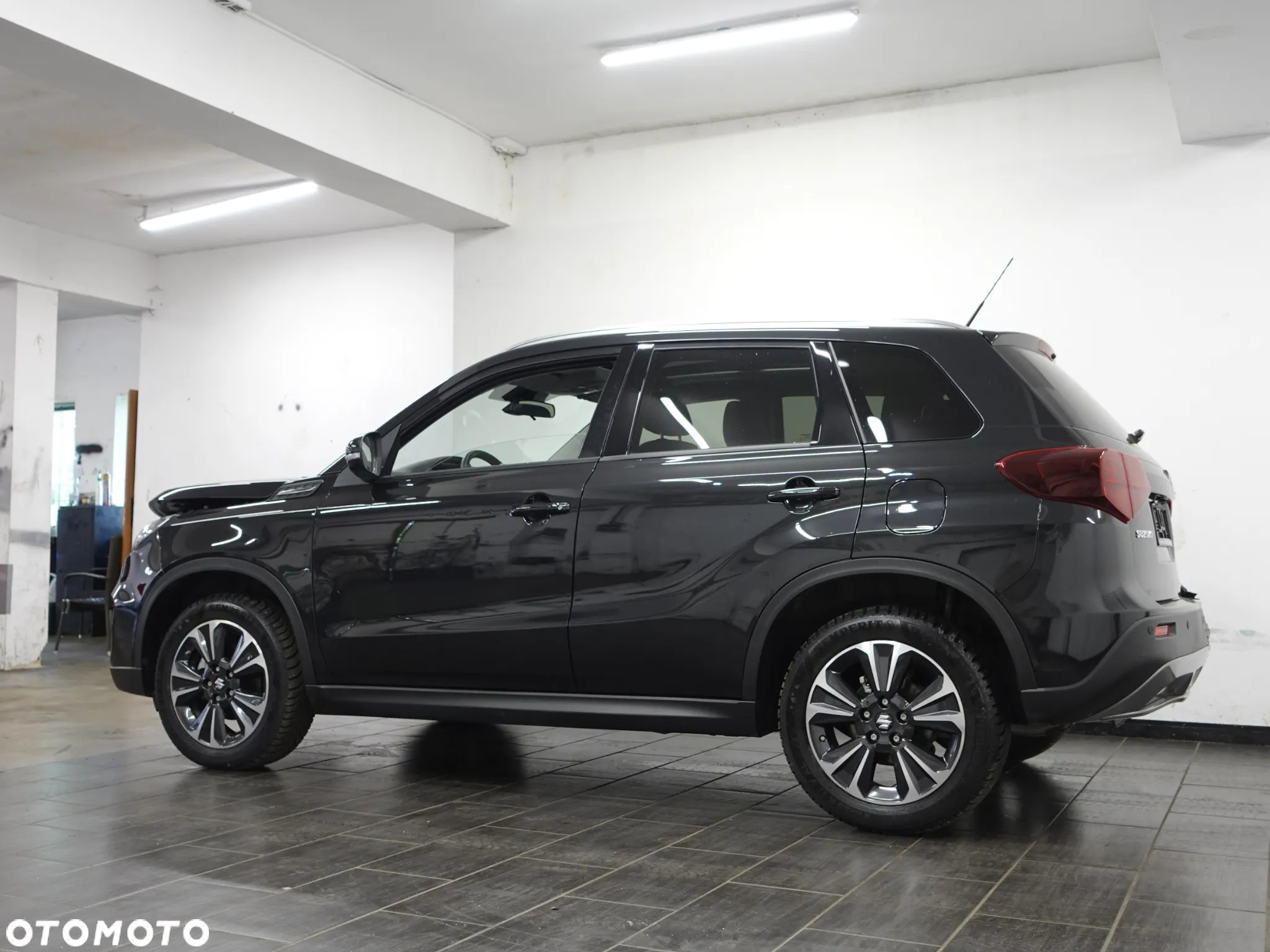Suzuki Vitara 1.5 DualJet Hybrid Premium Plus 4WD AGS - 5