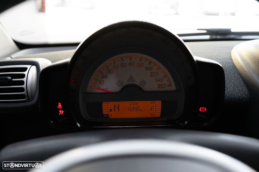 Smart ForTwo Coupé 0.8 cdi Passion 45 - 31