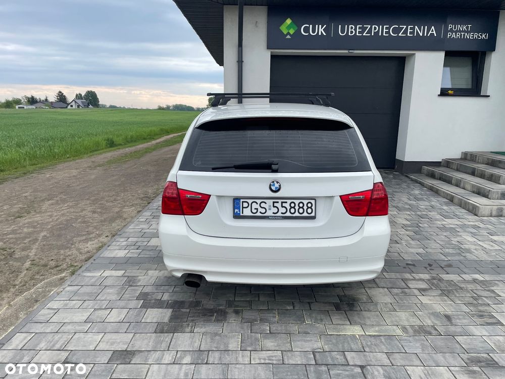 BMW Seria 3 - 23