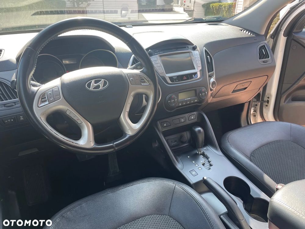 Hyundai ix35 2.0 CRDi 4WD Automatik Premium - 10