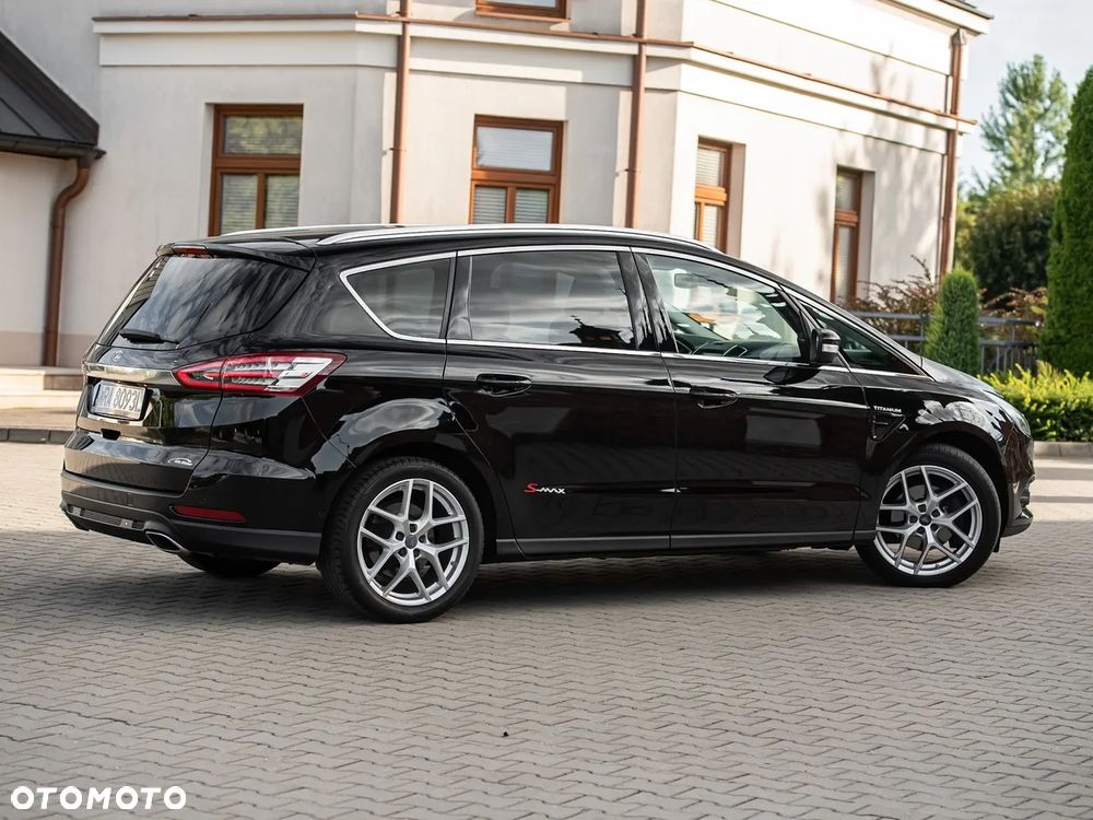 Ford S-Max 2.0 TDCi Titanium PowerShift - 15