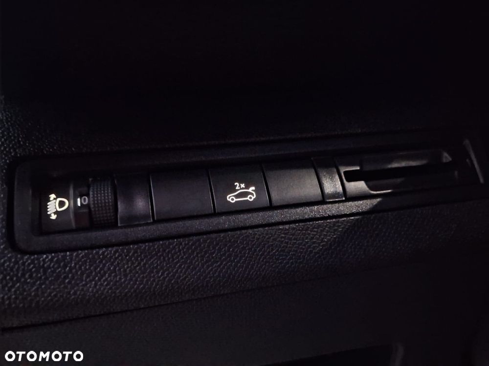 Peugeot 3008 - 28