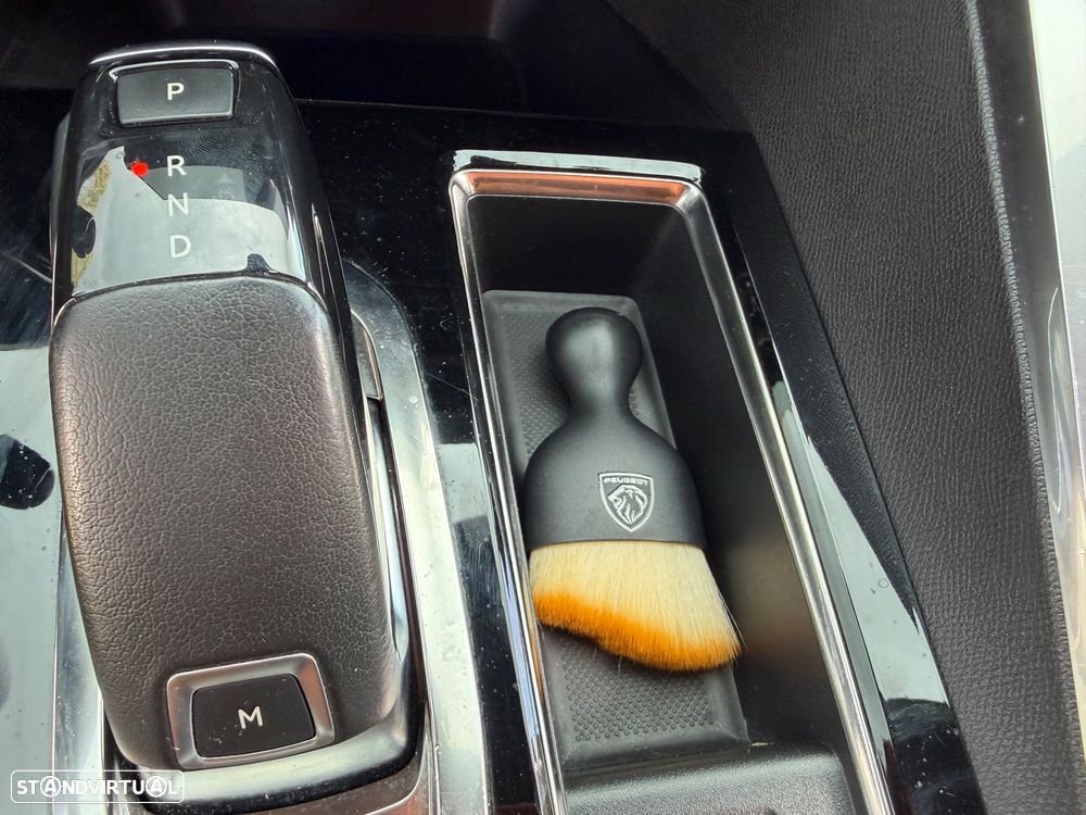 Peugeot 3008 BlueHDi 130 Stop & Start EAT8 GT Pack - 10