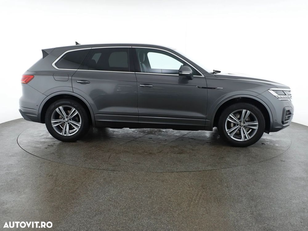 Volkswagen Touareg 3.0 V6 TDI 4Motion DPF Automatik R-Line - 4