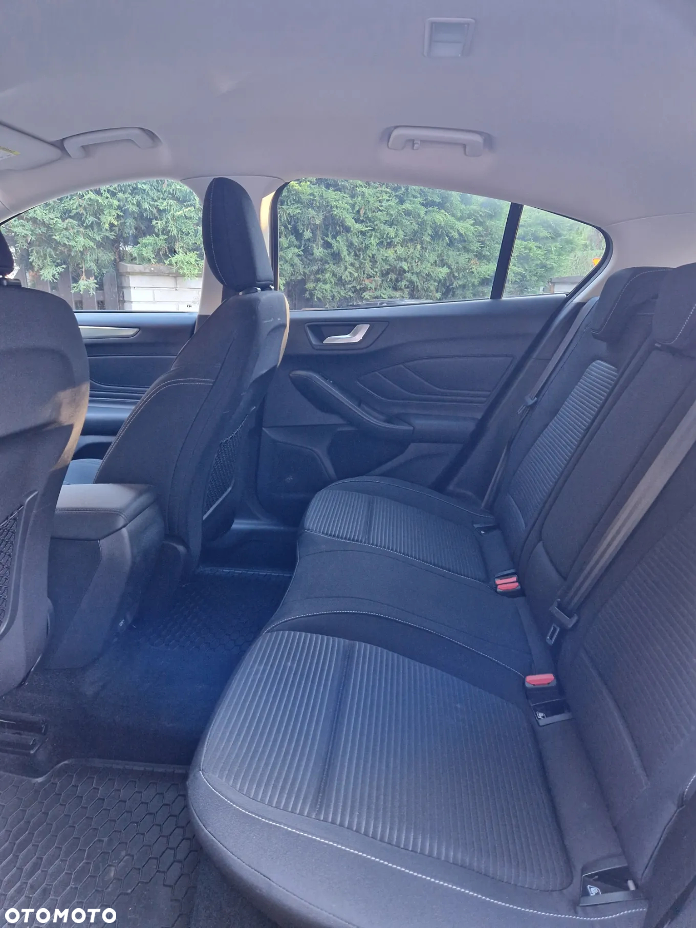 Ford Focus 1.5 EcoBoost Titanium Business - 6