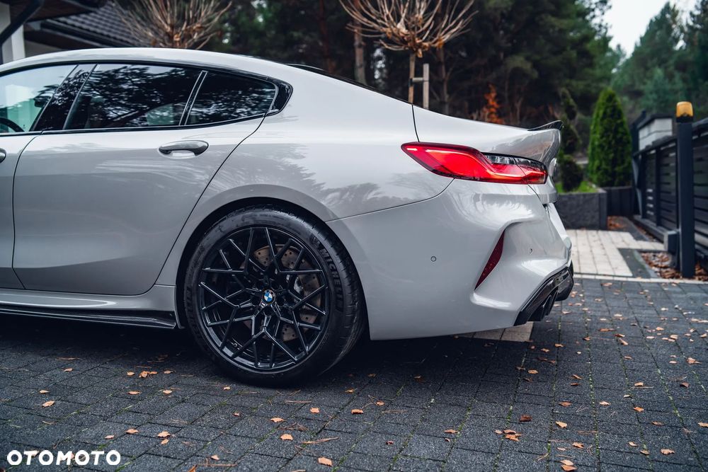 BMW M8 - 7