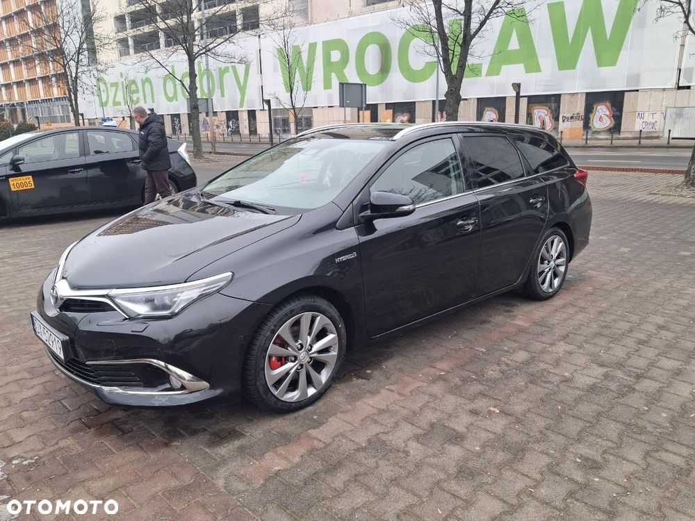 Toyota Auris - 1