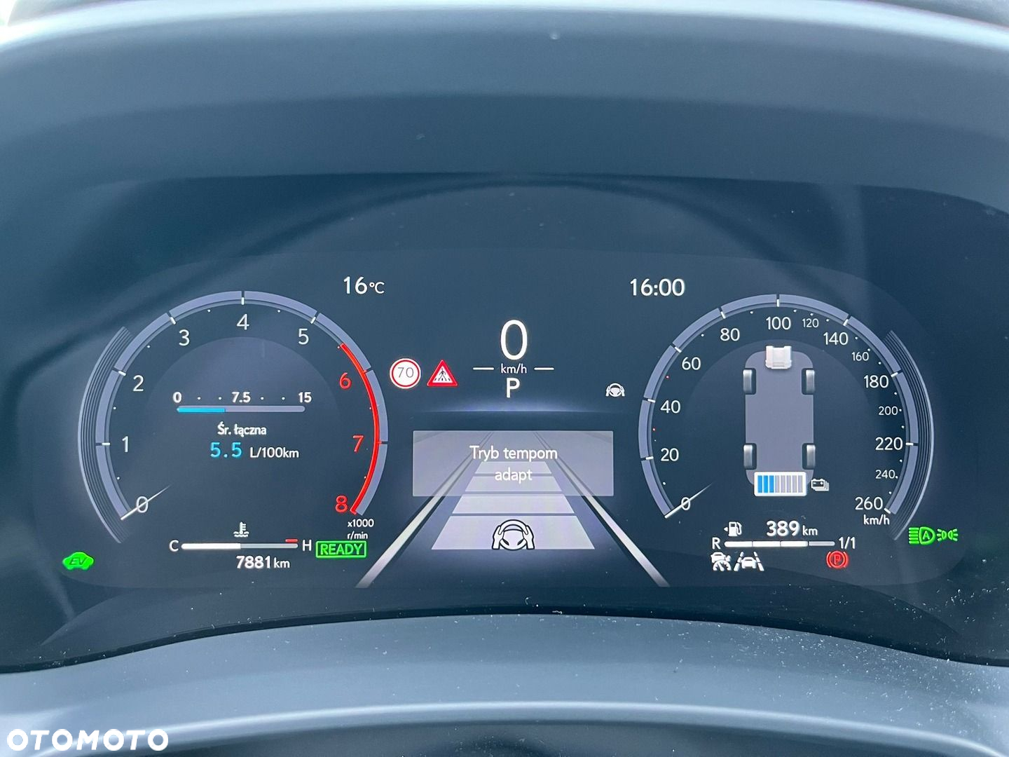 Lexus LBX 1.5 Hybrid Cool - 28