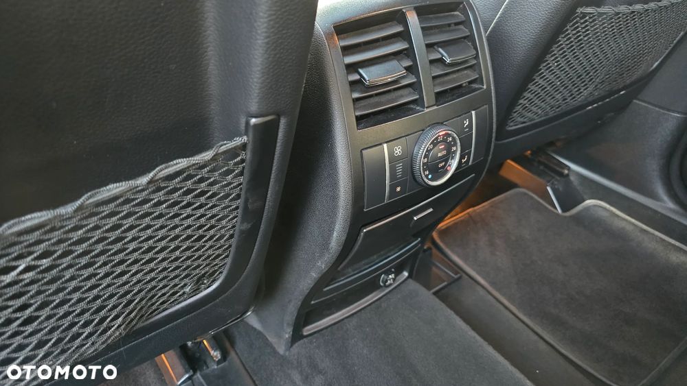 Mercedes-Benz GL 350 CDI BlueEff - 34