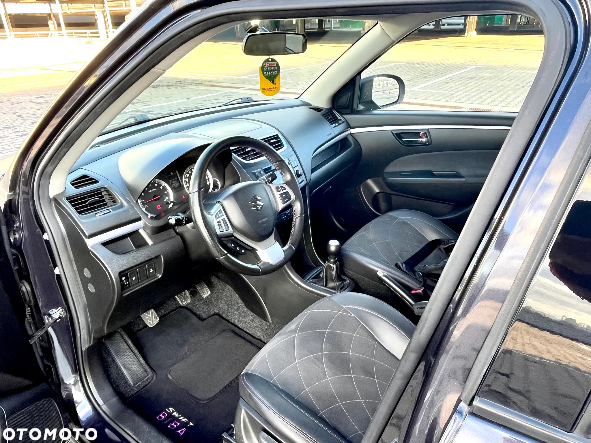 Suzuki Swift - 3