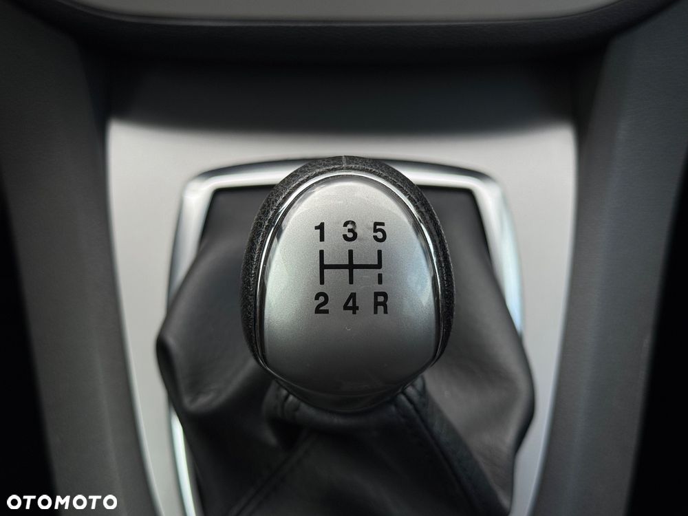 Ford C-MAX 1.8 Style+ - 36