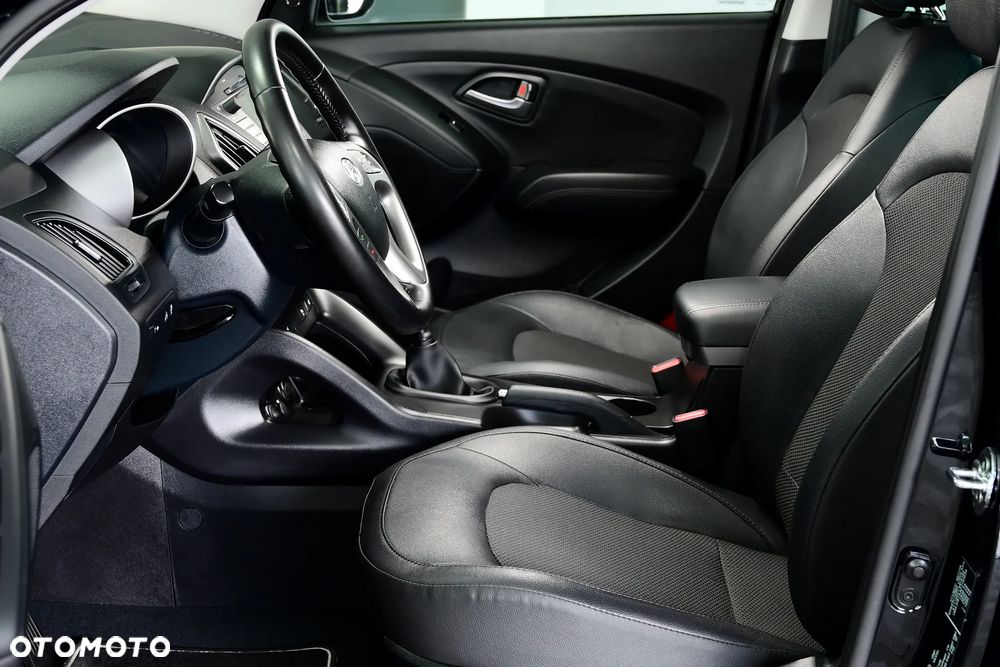 Hyundai ix35 1.6 2WD Style - 19