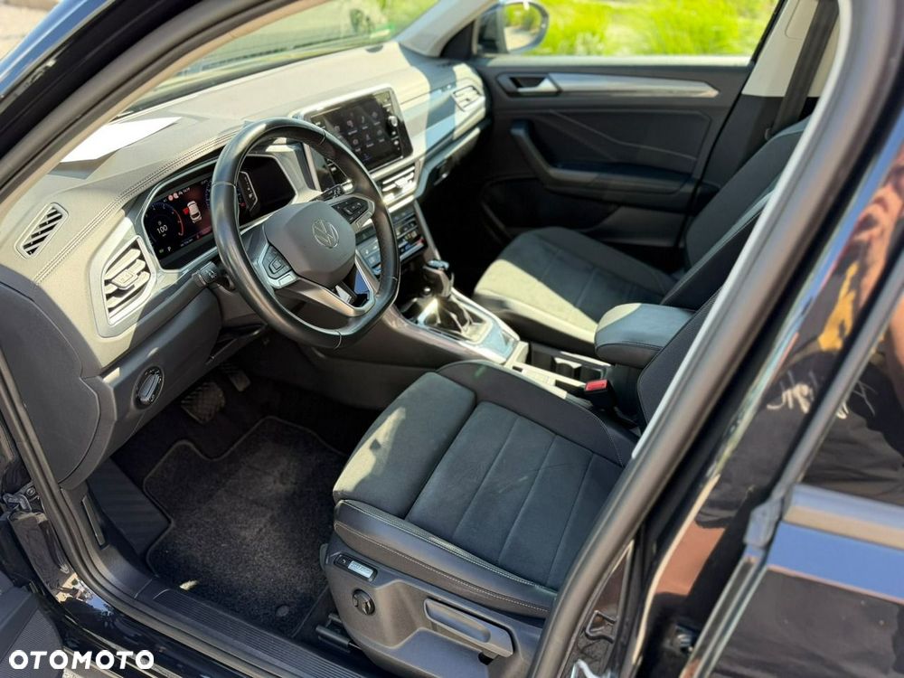 Volkswagen T-Roc - 11