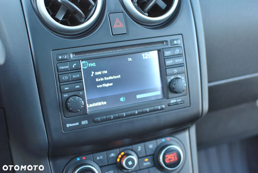 Nissan Qashqai 2.0 4x4 Tekna - 27