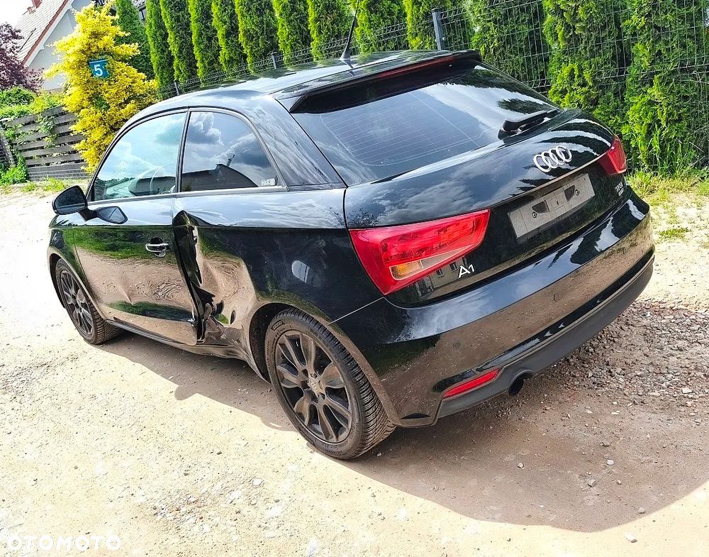 Audi A1 3-drzwiowe 1.0 TFSI ultra - 3