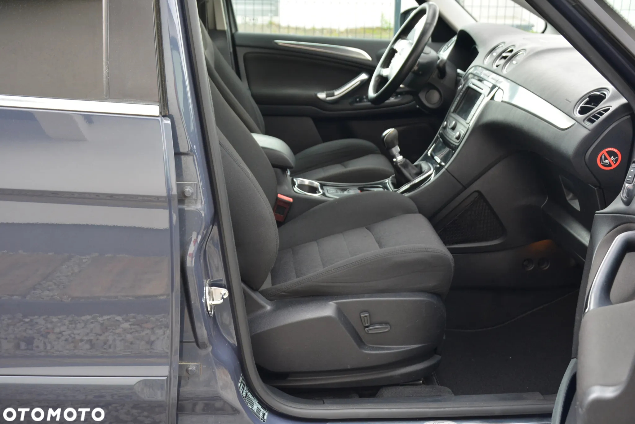 Ford S-Max - 30