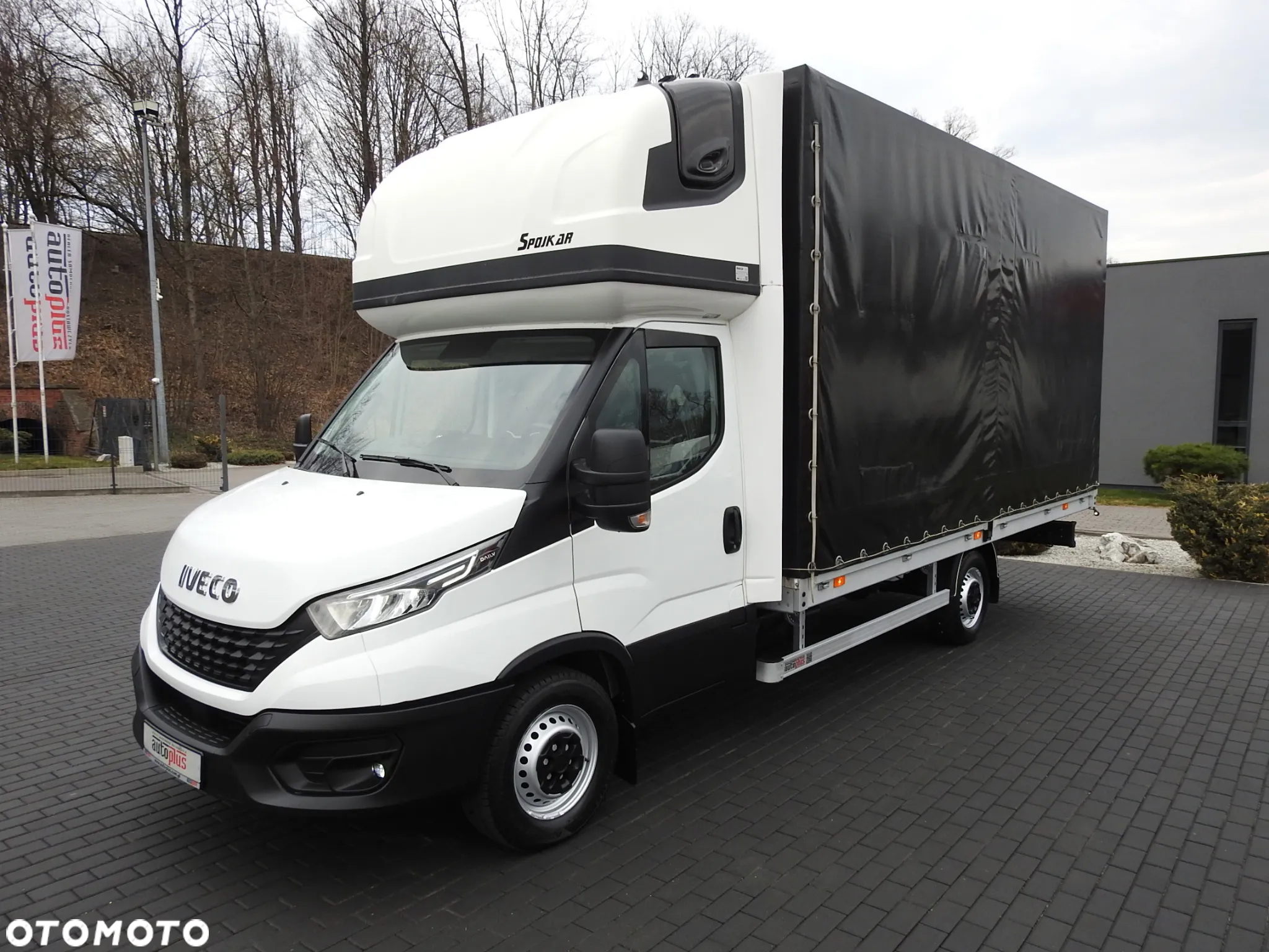 Iveco DAILY  35S18 PRITSCHE PLANE 10 PALETTEN WEBASTO TEMPOMAT LED LICHTER KLIMAANLAGE 180PS [ 437602 ] - 7