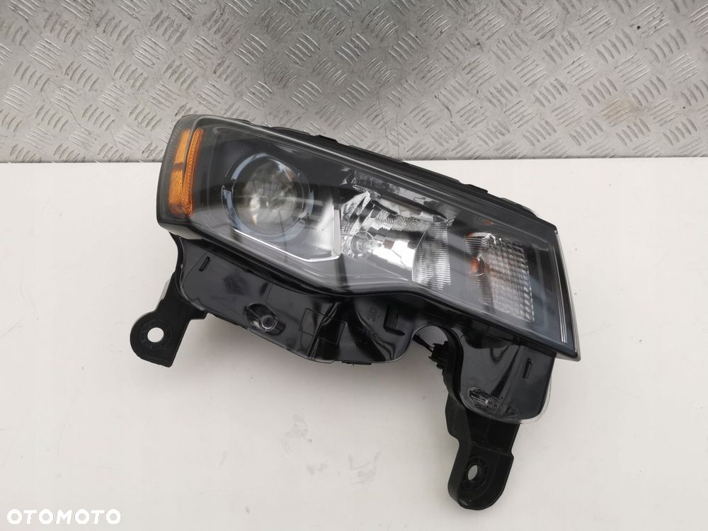JEEP GRAND CHEROKE WK2 LIFT USA LAMPY PRZOD LEWA PRAWA PRZEDNIA USA ORG - 5