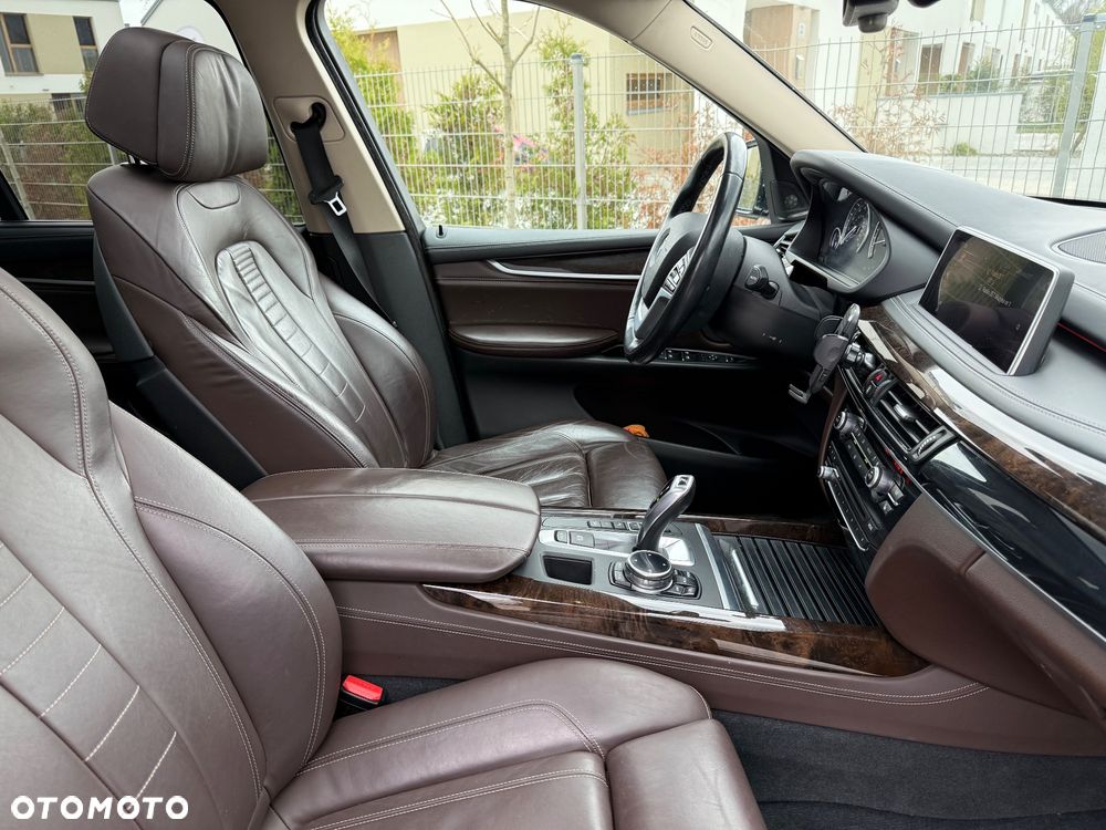BMW X5 xDrive35i - 13