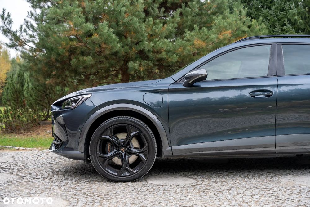 2022 Cupra Formentor VZ 1.4 e-Hybrid DSG, photograph 8