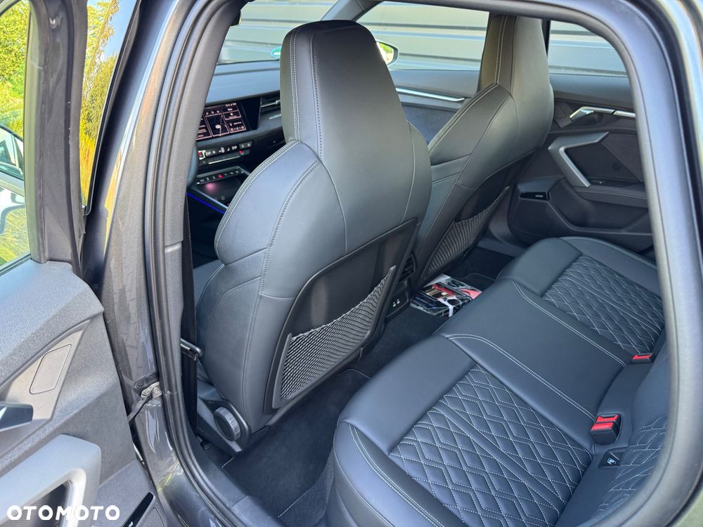 Audi S3 Sportback TFSI  quattro S tronic - 32