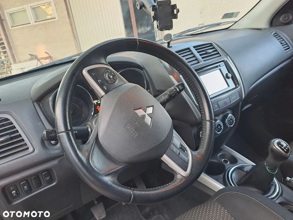 Mitsubishi ASX 1.6 Active - 11