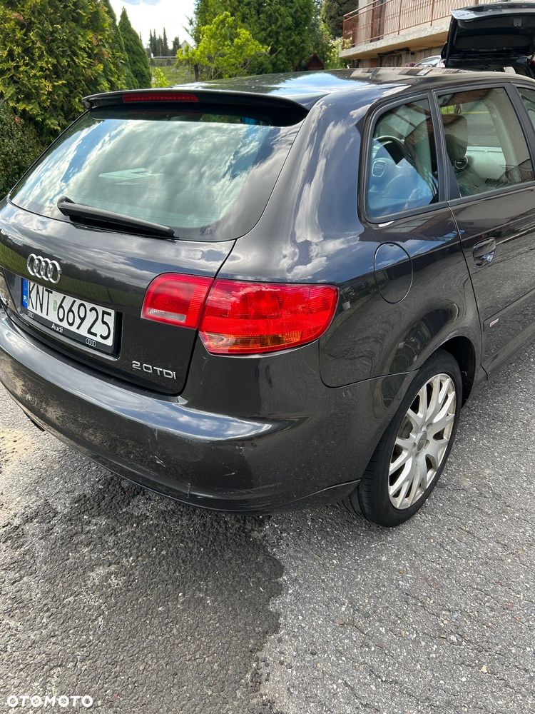 Audi A3 2.0 TDI DPF S line Sportpaket - 5