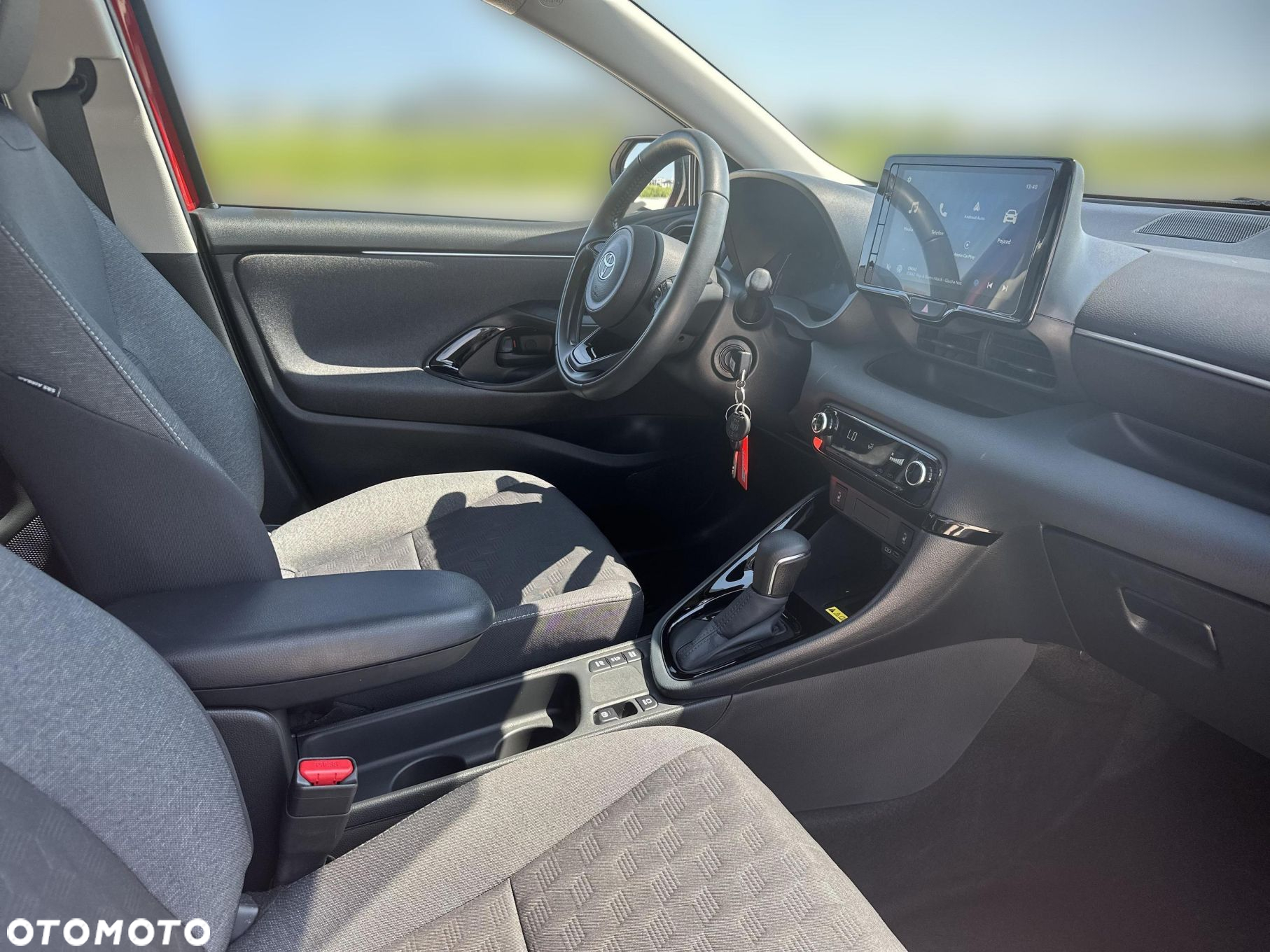 Toyota Yaris - 12