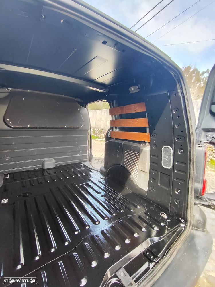 Peugeot Partner 90 L2 - 18