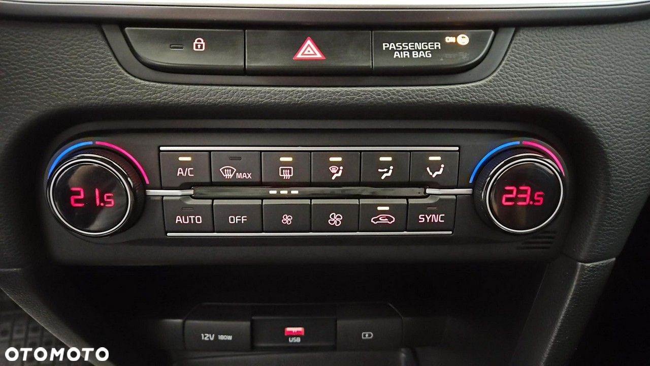 Kia Ceed 1.5 T-GDI L Business Line - 19