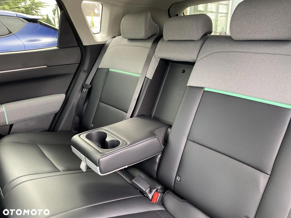 Kia EV4 81.4kWh Business Line - 17