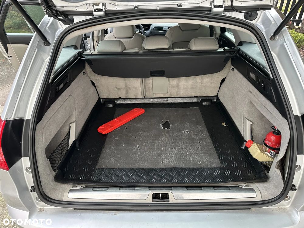 Citroën C5 2.0 HDi Confort - 25