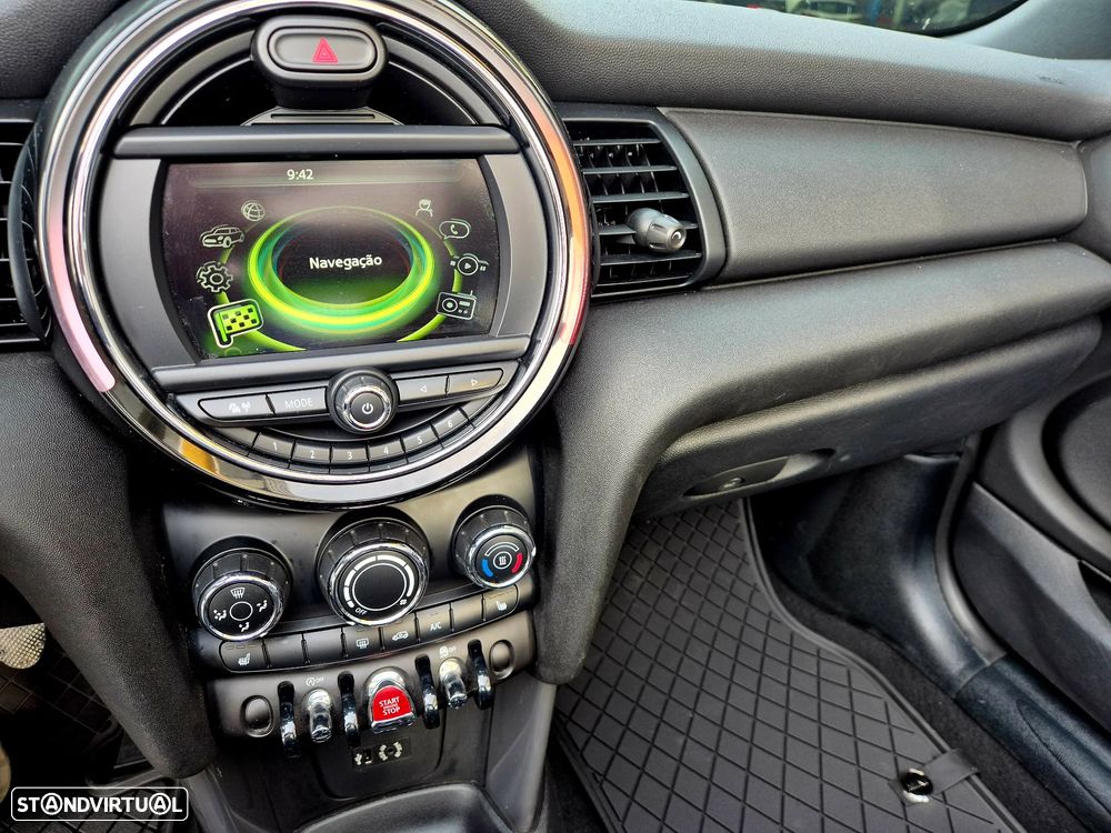 MINI Cabrio One JCW - 36