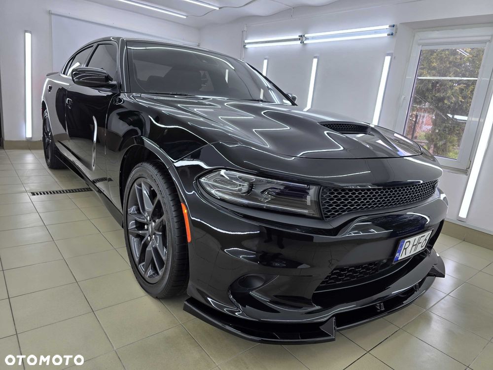 Dodge Charger - 8