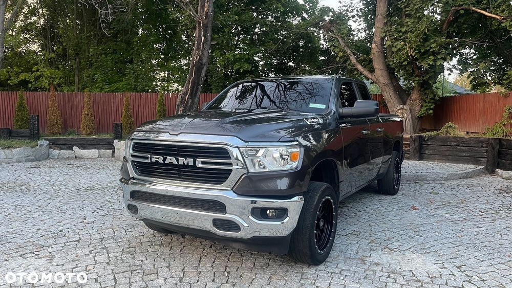 Dodge RAM - 1