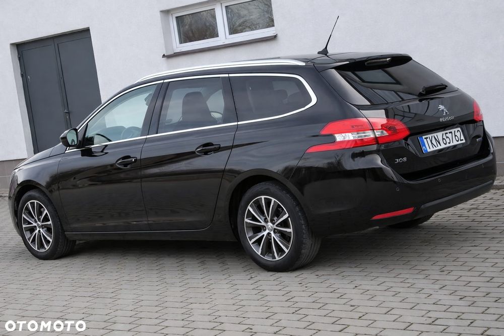 Peugeot 308 1.6 BlueHDi Allure S&S - 5